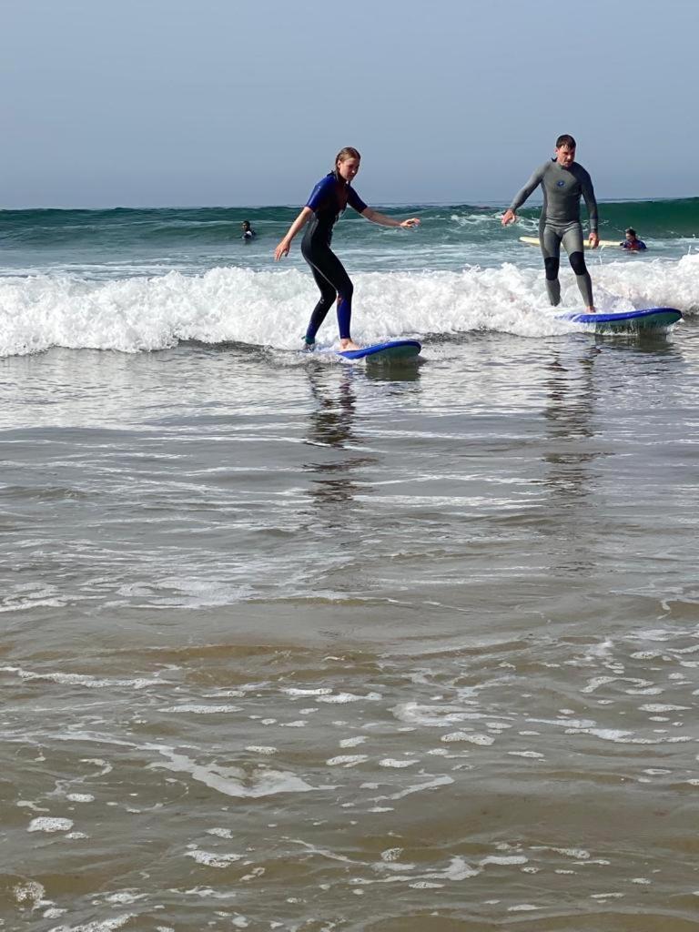 Tamrisurfcampアパートメント エクステリア 写真
